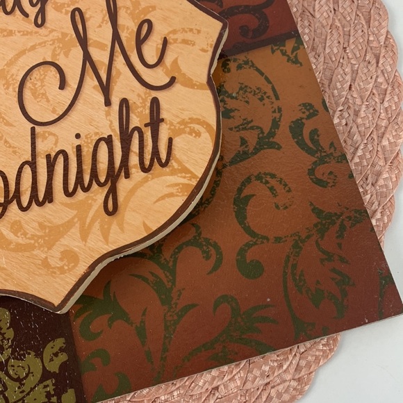 Wall Decor - Picture 6 of 10